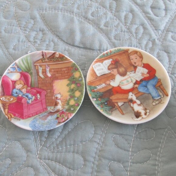 Hallmark Keepsake Ornament 1988 Waiting For Santa Collectors‎ Plate Lot of 2 - Picture 8 of 9